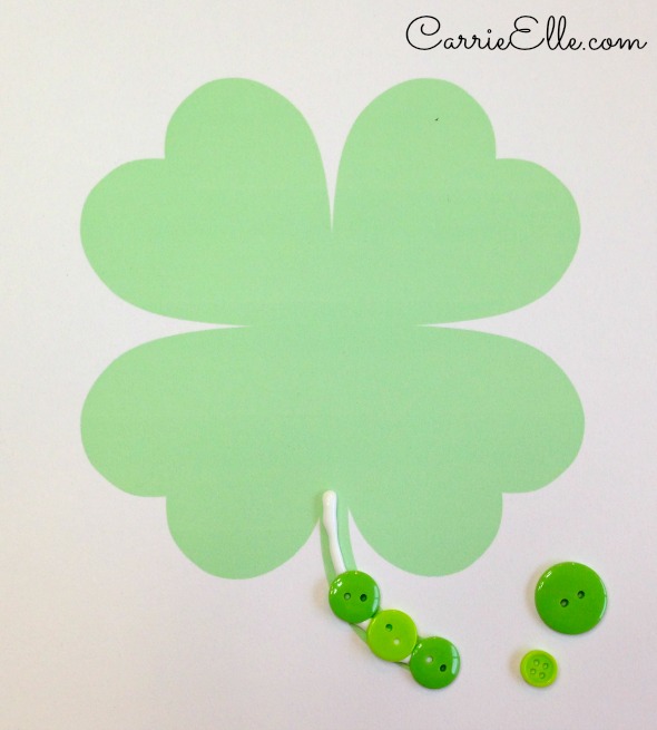 Easy St. Patrick's Day Craft Buttons